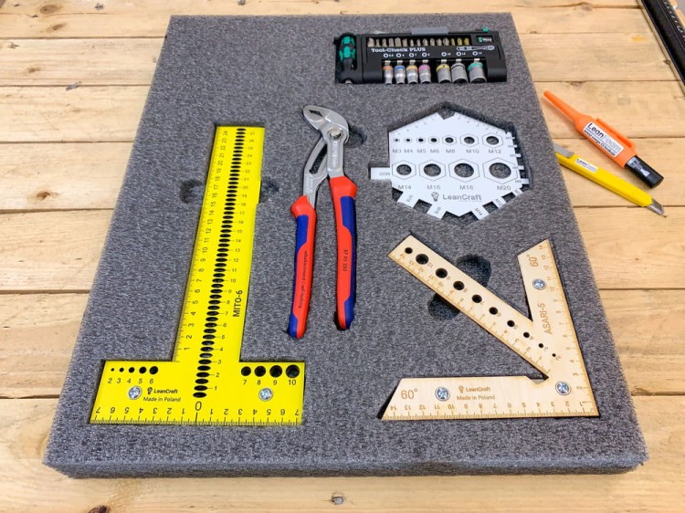 Pianka do wózków i szuflad narzędziowych 580x480 mm grafitowa LeanFoam - uożenie narzędzi