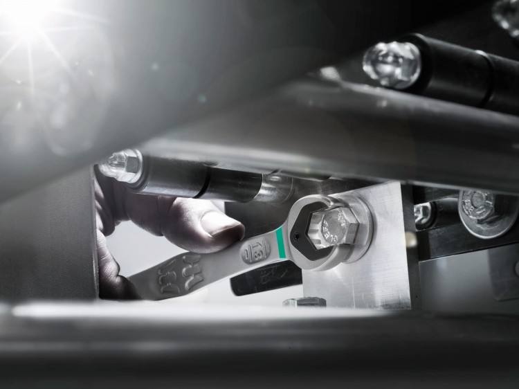 Eng_8894_farbcode_339C (2).jpg