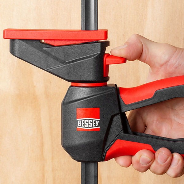 Ścisk uniwersalny jednoręczny szybkomocujący z uchwytem obrotowym EZ360 Bessey - 8