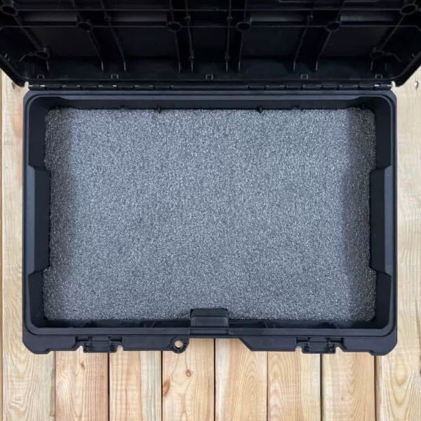 Pianka do walizki narzędziowej Milwaukee Packout LeanFoam - wyłożenie walizki pianką