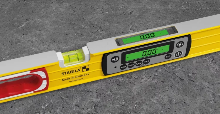 Poziomnica cyfrowa TECH 196 DL Stabila - czytelny wyświetlacz