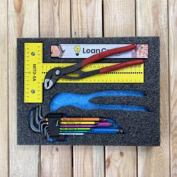 Pianka do skrzynki Qbrick System One Organizer LeanFoam -Pianka z ułożonymi narzędziami  LeanFoam