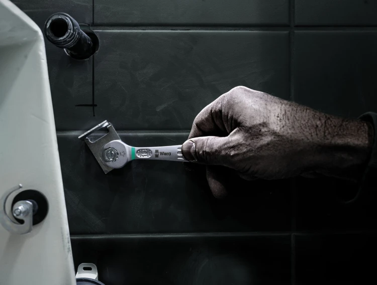 Zestaw kluczy płasko-oczkowych 6003 Joker 5 Imperial Set 1, calowych, 5 część Wera - podczas pracy 3