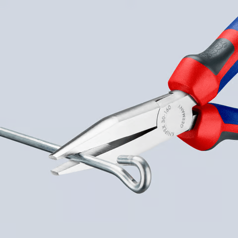 Szczypce płaskie wydłużone, rękojeści dwukomponentowe Knipex 30 15 - podczas pracy 2