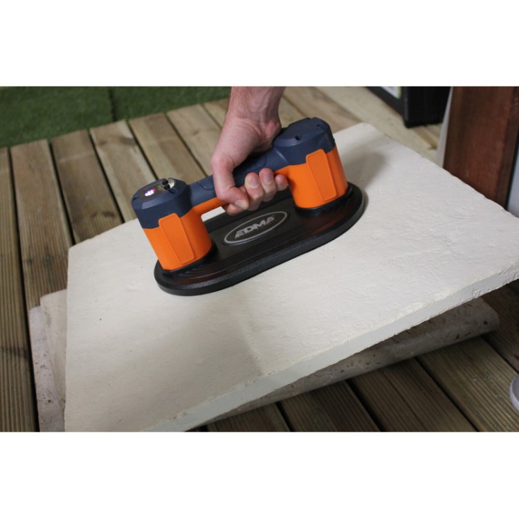 Przyssawka elektryczna próżniowa podwójna Edma 269755 - w użyciu 2