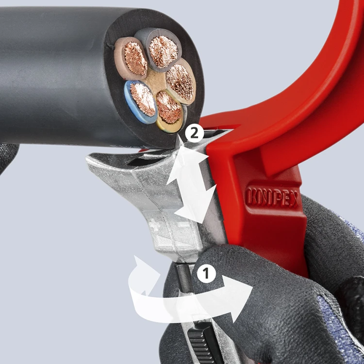 Przyrząd do usuwania zewnętrznej izolacji STX60 Knipex 16 45 220 - w użyciu 5