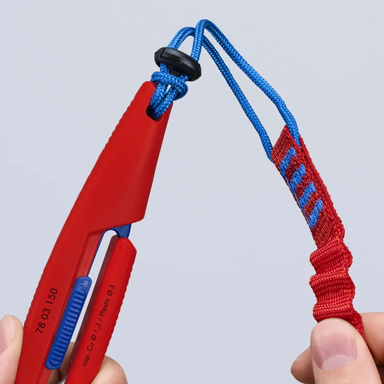 Szczypce Slim Knips do precyzyjnych prac mechanicznych Knipex 78 03 150 - w użyciu 2