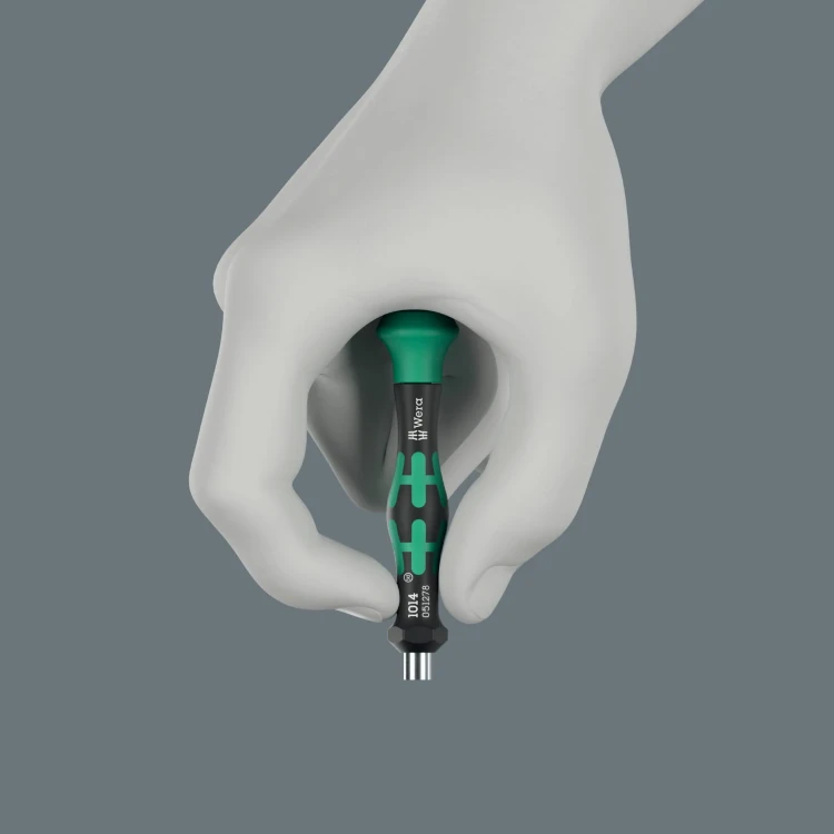 Rękojeść z uchwytem do bitów Kraftform Micro 1014; 4 x 80 mm Wera - wygodnie leży w dłoni