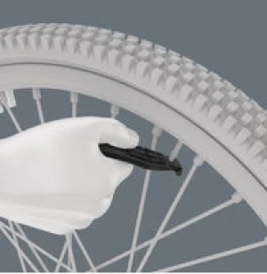 Zestaw narzędzi rowerowych Bicycle Set 15 Wera - w użyciu 3