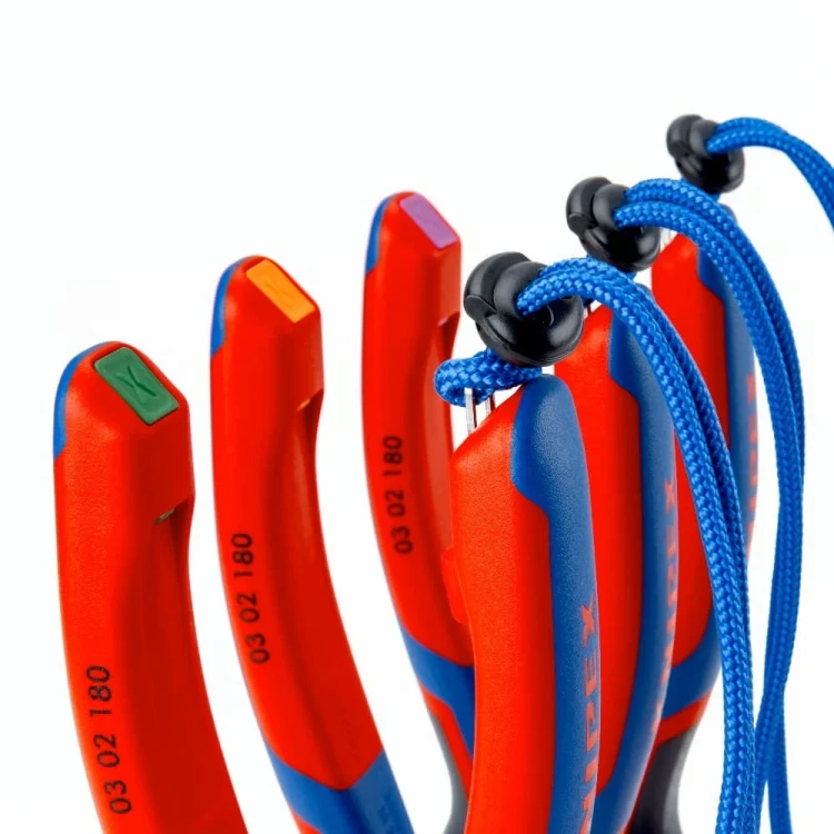 Zestaw klipsów do narzędzi TetheredTool 00 62 10 TR Knipex - w użyciu 10