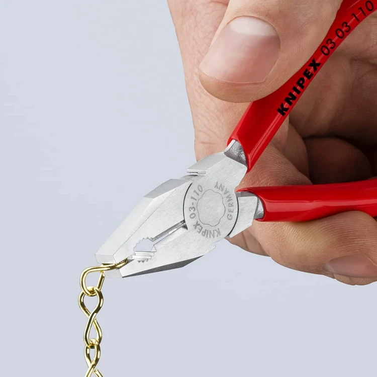Szczypce uniwersalne miniaturowe Knipex 03 03 110 - w użyciu 4