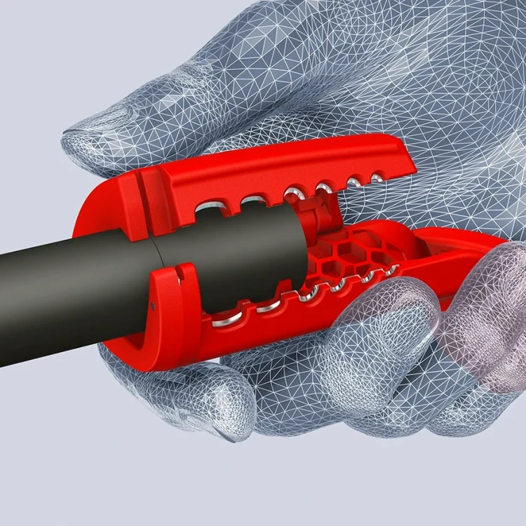 Ściągacz izolacji zewnętrznej z przewodów okrągłych śr. 12–28 mm ErgoStrip XL Knipex 16 95 11 - w użyciu 1