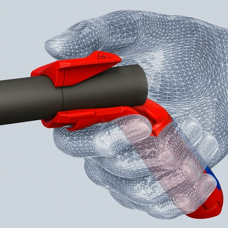 Ściągacz izolacji zewnętrznej z przewodów okrągłych śr. 12–28 mm ErgoStrip XL Knipex 16 95 11 - w użyciu 3