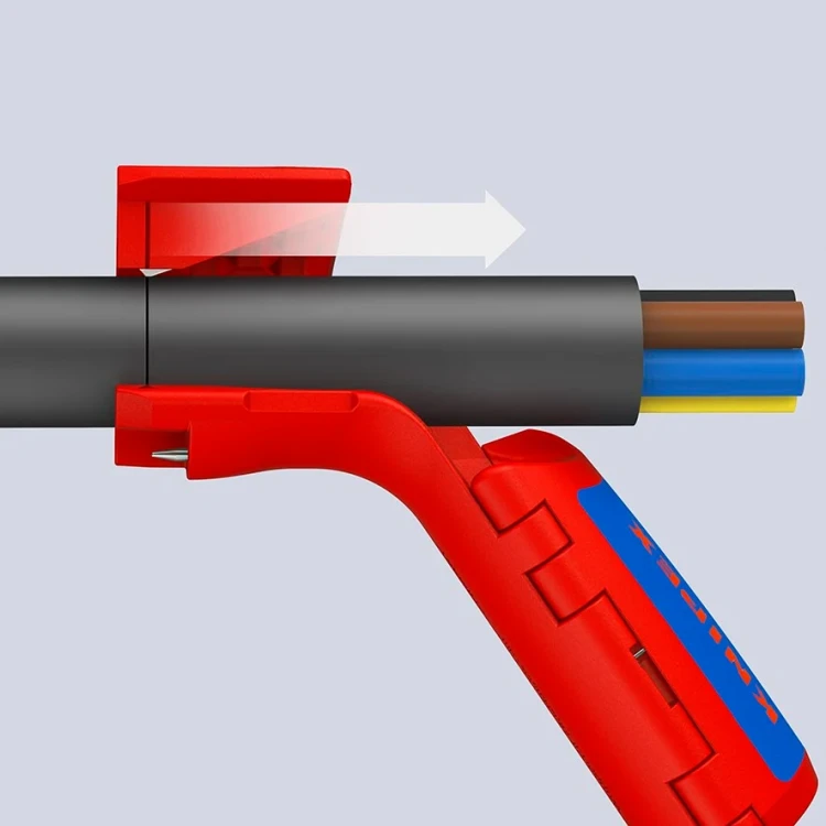 Ściągacz izolacji zewnętrznej z przewodów okrągłych śr. 12–28 mm ErgoStrip XL Knipex 16 95 11 - w użyciu 14
